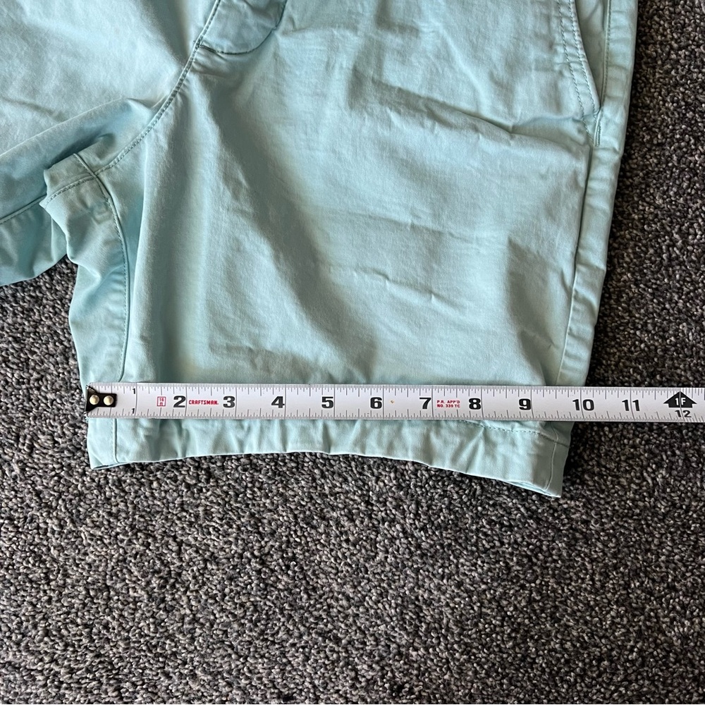 Abercrombie & Fitch Mint Green Men’s Chino Shorts - Picture 8 of 10